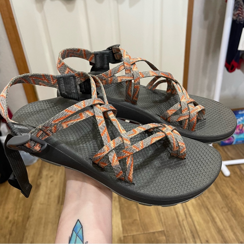 Chaco Women’s Size 9 Gray Orange Strappy Sandals